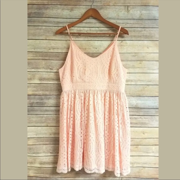 DEVLIN SELMA, Party Dress | Blush Size Large - Picture 3 of 7